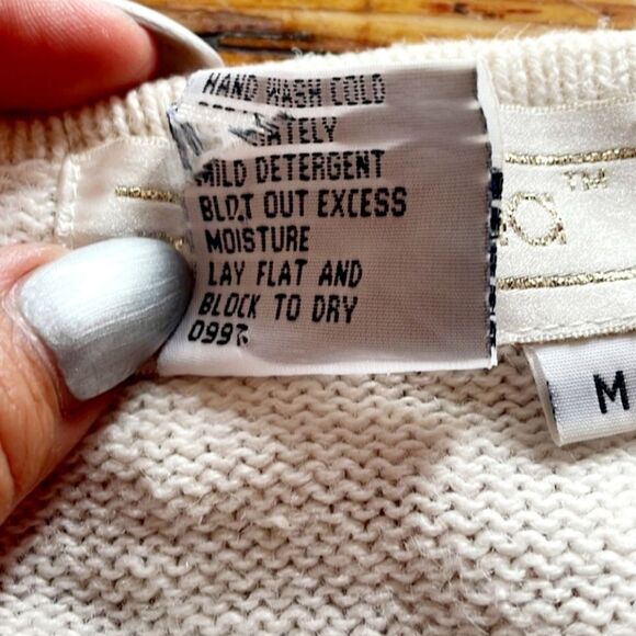 Maurada‎ Vintage Beaded Knit Sweater White Size Medium - Picture 3 of 5